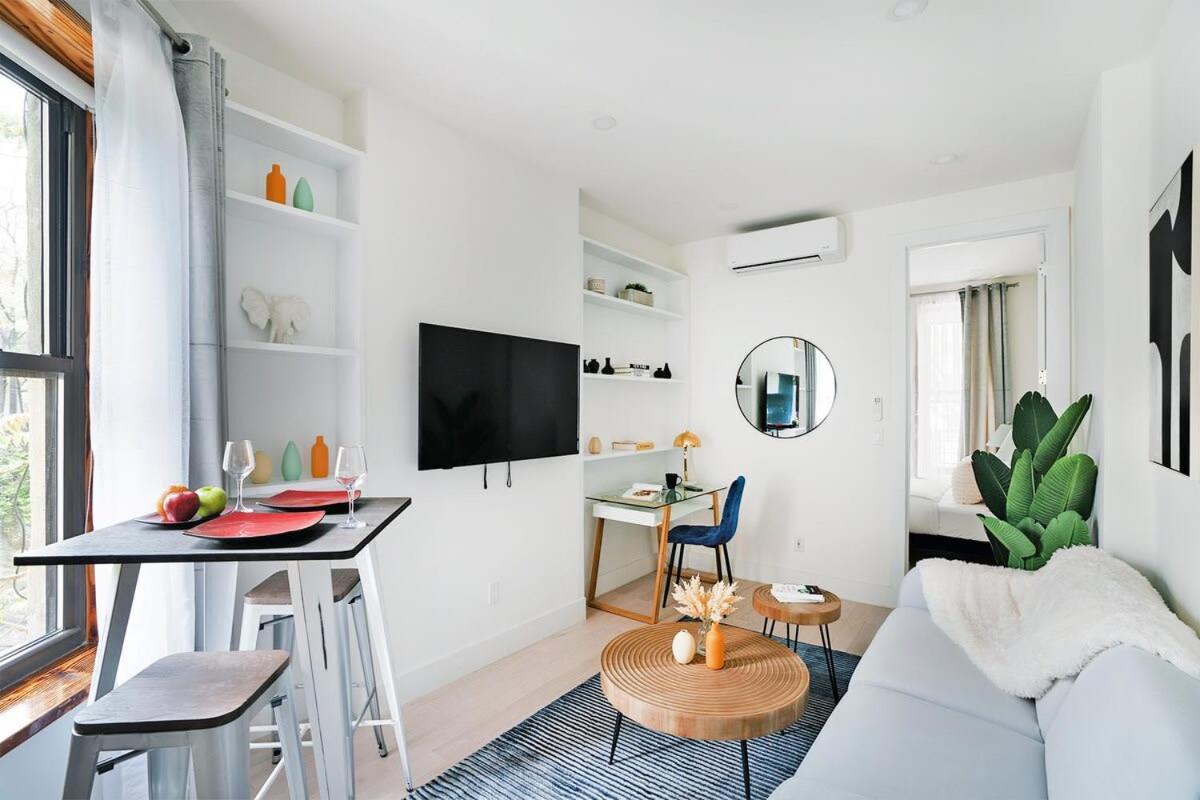 48-1fe Brand New 1br Prime Hell's Kitchen Wd In Unit * New York