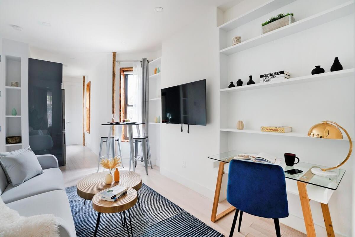 48-1fe Brand New 1br Prime Hell's Kitchen Wd In Unit New York