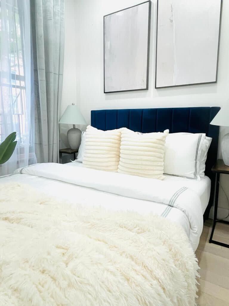 48-1fe Brand New 1br Prime Hell's Kitchen Wd In Unit Apartment